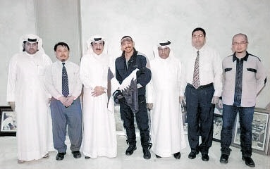 الرحالة الأندونيسي بولنجه يزور هيئة الشباب