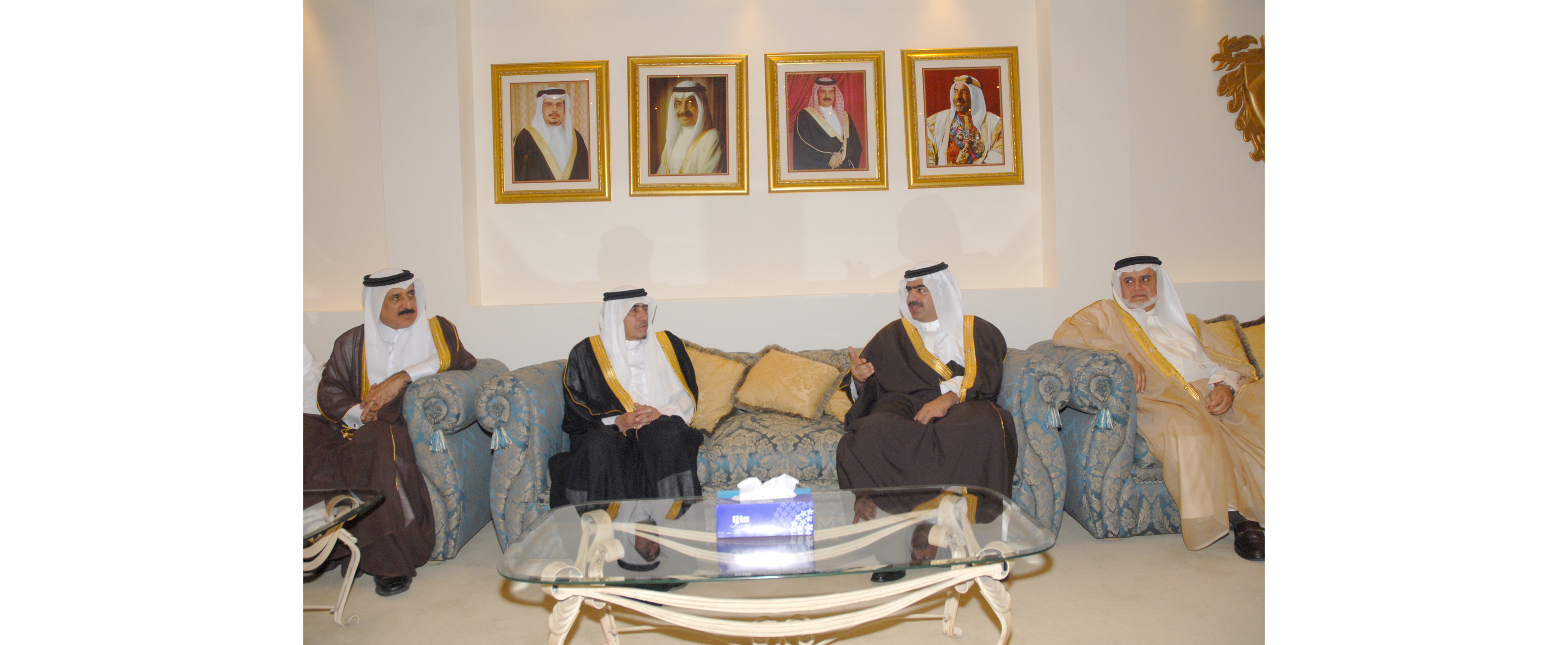 وفد هيئة الشباب يطلع علي تجربة نظام الجودة بالبحرين