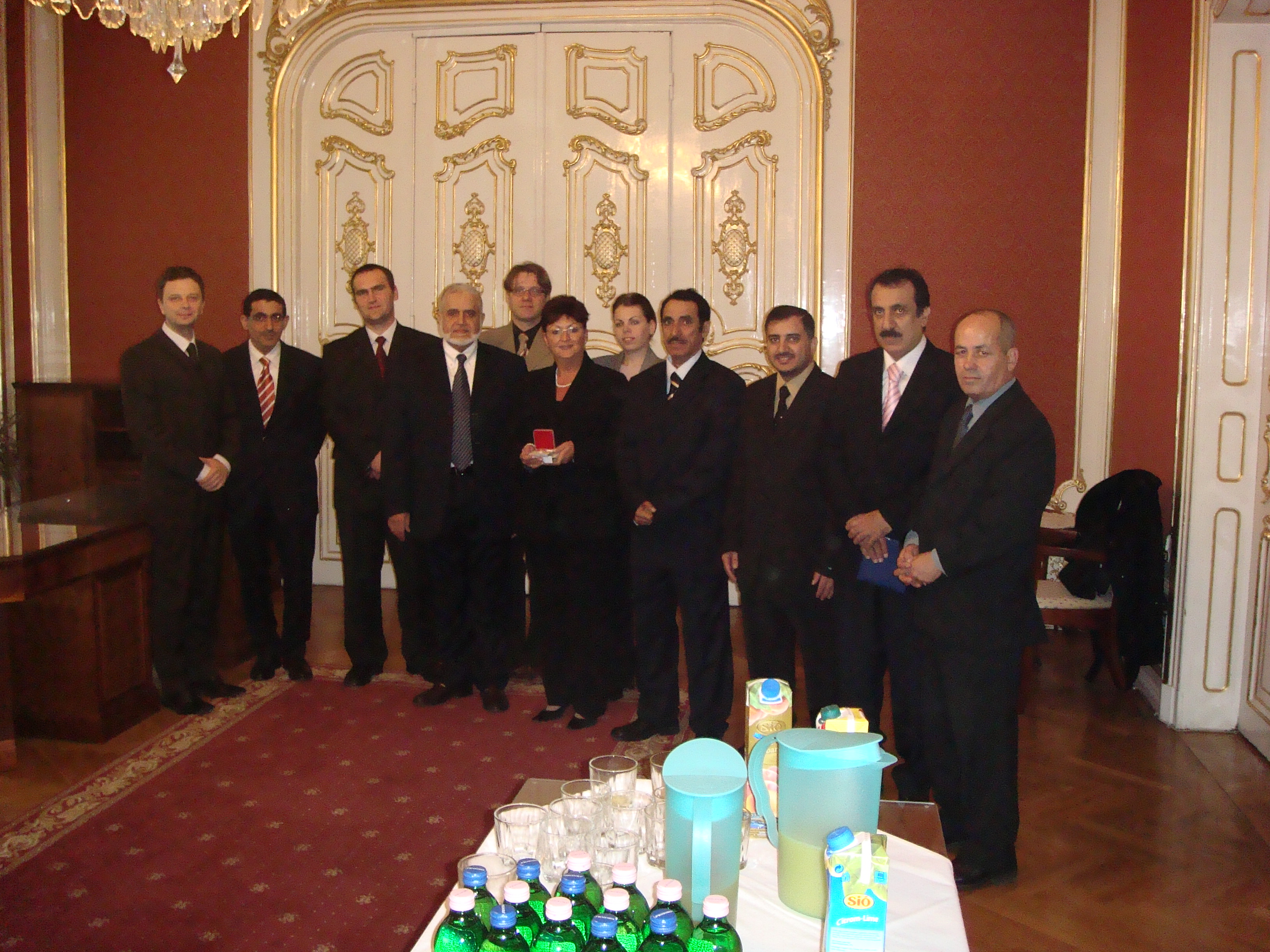 خلال افتتاحه الملتقي الخليجي المجري ببوداسبت.. خالد الملا: