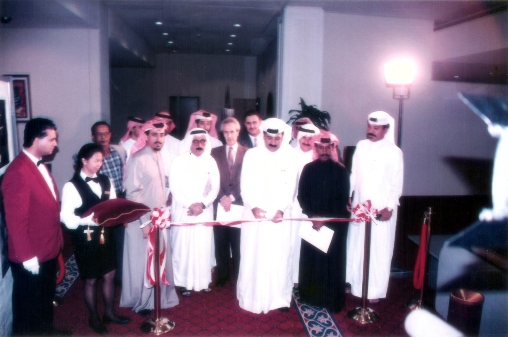 افتتاح المعرض الختامي للفنون التشكيلية والتصوير الضوئي لشباب العربي